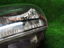 Laden Sie das Bild in den Galerie-Viewer, Frontscheinwerfer Skoda Yeti 5L1941015D LE12A6285 Links Scheinwerfer Headlight SCH7531238018kt