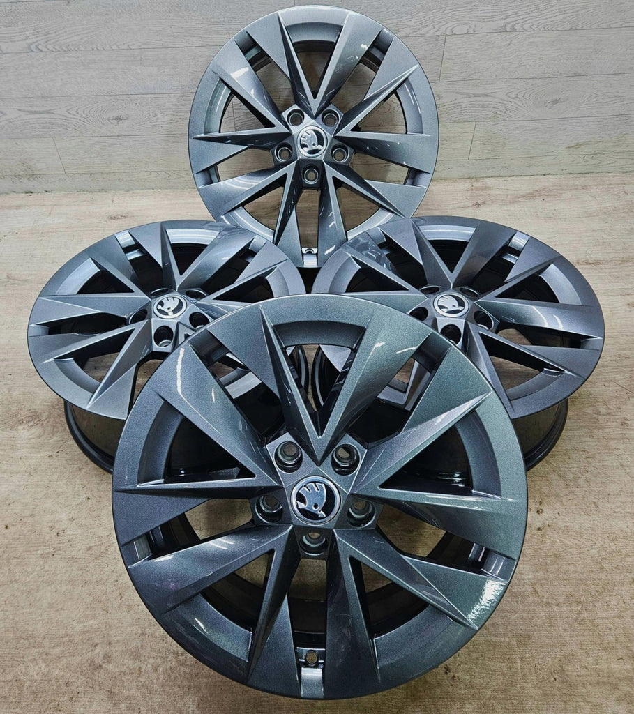 4x Alufelge 17 Zoll 7.0" 5x112 46ET Glanz Silber 5E3601025E Mg Octavia I FEL8888002154uo