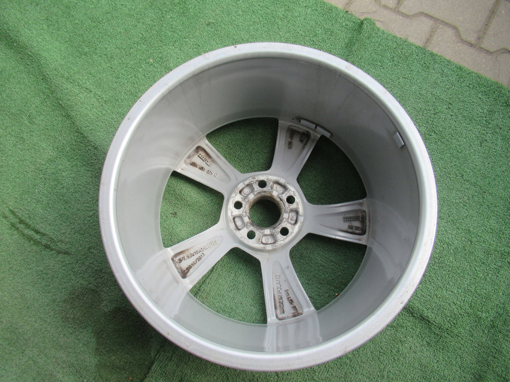 1x Alufelge 17 Zoll 7.5" 5x100 46ET Glanz Silber 82A601025 Audi A1 Rim Wheel