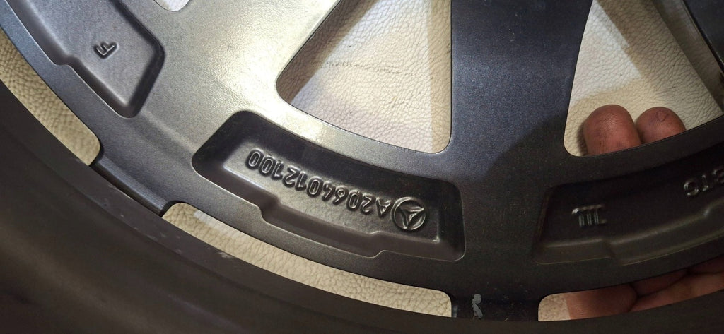 1x Alufelge 18 Zoll A2064012100 Mercedes-Benz W206 Rim Wheel FEL5562536640jr