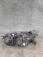 Load image into Gallery viewer, Frontscheinwerfer Dacia Spring 260607303R Laser Ein Stück (Rechts oder Links)