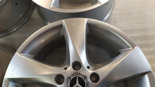 Laden Sie das Bild in den Galerie-Viewer, 4x Alufelge 17 Zoll 7.0" 5x112 51ET A4474012200 Mercedes-Benz V-Class V Class FEL4221859350dz