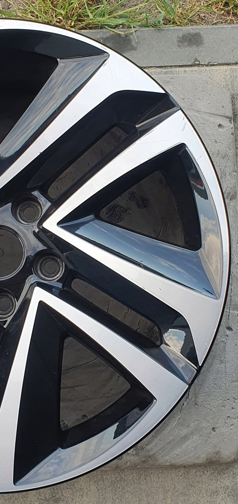 1x Alufelge 18 Zoll 7.0" 5x112 43ET Glanz Schwarz 5FJ601025C Seat Tarraco Kn2 FEL3335999988of