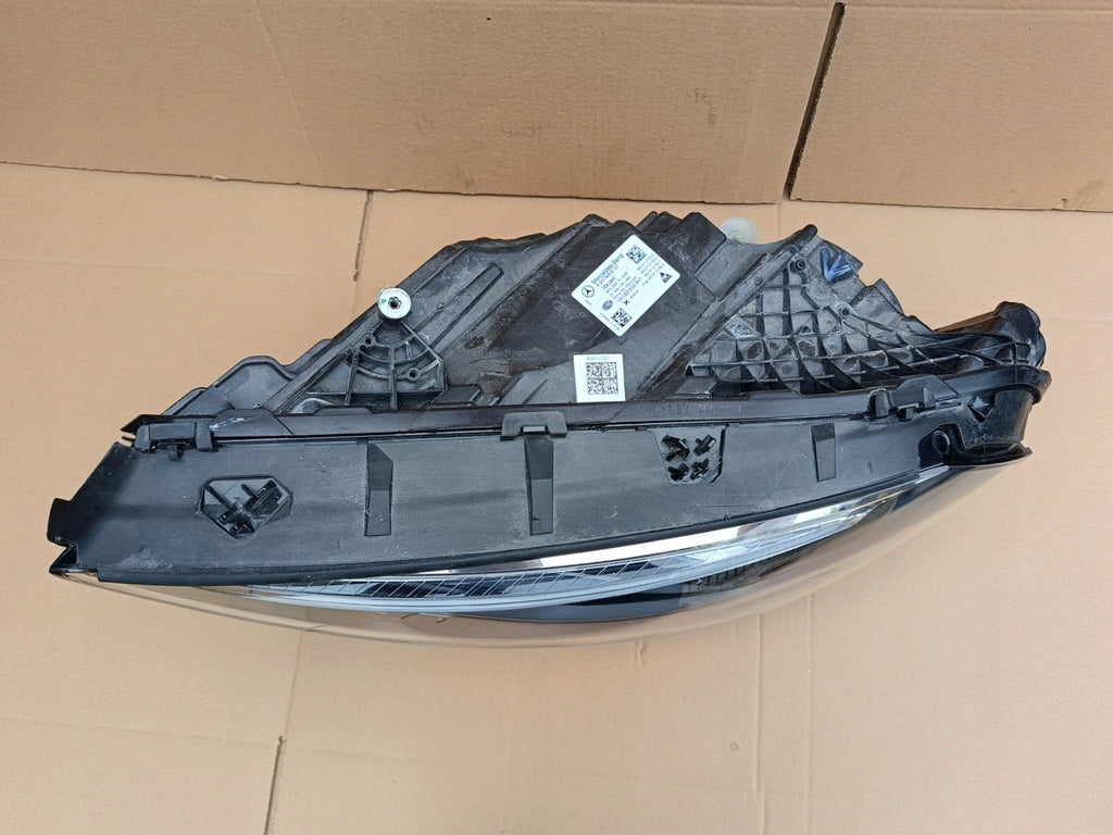 Frontscheinwerfer Mercedes-Benz W247 A2479066107 LED Links Headlight SCH6100954713dn