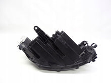 Laden Sie das Bild in den Galerie-Viewer, Frontscheinwerfer VW Passat 3J1941005 LED Links Scheinwerfer Headlight SCH5275882105bv