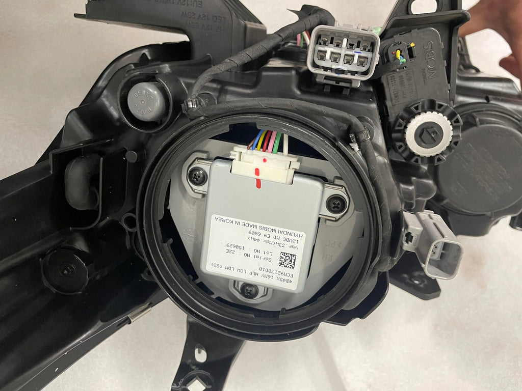 Frontscheinwerfer Mitsubishi Outlander III 4BX158301C8-84 LED Rechts Headlight