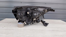 Laden Sie das Bild in den Galerie-Viewer, Frontscheinwerfer Ford Ranger Links Scheinwerfer Headlight SCH4777645823fh