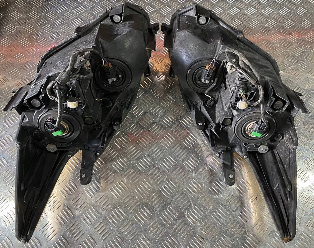 Frontscheinwerfer Toyota Prius XW30XW30 Ein Stück (Rechts oder Links) Headlight SCH6398145659yy