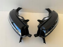 Laden Sie das Bild in den Galerie-Viewer, Frontscheinwerfer Renault Megane E-Tech 260605490R 260103279R Vorderseite SCH2039778056og