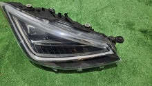 Laden Sie das Bild in den Galerie-Viewer, Frontscheinwerfer Seat Ibiza 6F1941008F Rechts Scheinwerfer Headlight