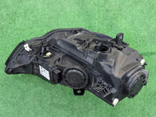 Laden Sie das Bild in den Galerie-Viewer, Frontscheinwerfer Audi A3 8V0941005C Bi-Xenon Links Scheinwerfer Headlight SCH6170313148za