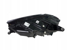 Load image into Gallery viewer, Frontscheinwerfer Mercedes-Benz Gle A1679069604 LED Rechts Headlight