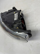 Laden Sie das Bild in den Galerie-Viewer, Frontscheinwerfer Audi Q7 4L0941003B Bi-Xenon Links Scheinwerfer Headlight SCH9612499916vi