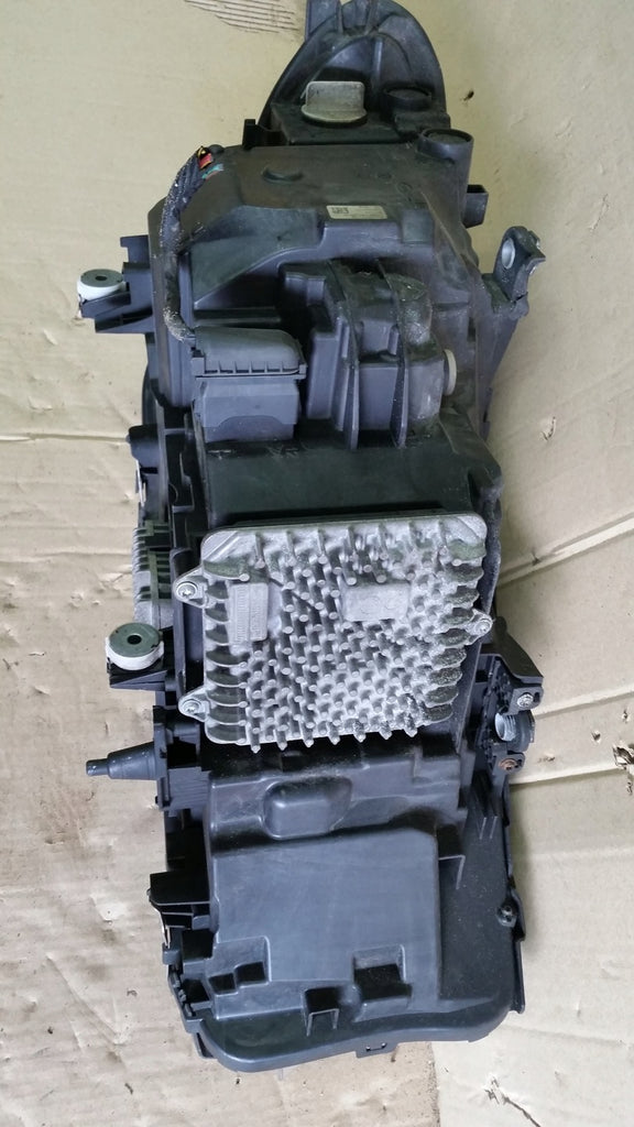 Frontscheinwerfer BMW 5 G31 G30 7439199-01 LED Ein Stück (Rechts oder Links) SCH2999914633zl