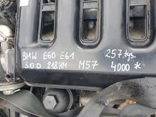 Laden Sie das Bild in den Galerie-Viewer, Motor BMW E60 E61 84073499 3.0 218PS 257TKm Diesel Engine Unkomplett MOT4137224042eq