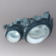 Laden Sie das Bild in den Galerie-Viewer, Frontscheinwerfer Mercedes-Benz Clk A2088200961 Xenon Links Headlight