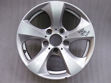 Load image into Gallery viewer, 1x Alufelge 16 Zoll 7.0&quot; 5x120 31ET Glanz Silber 6795806 BMW 3 E91 E90 Rim Wheel