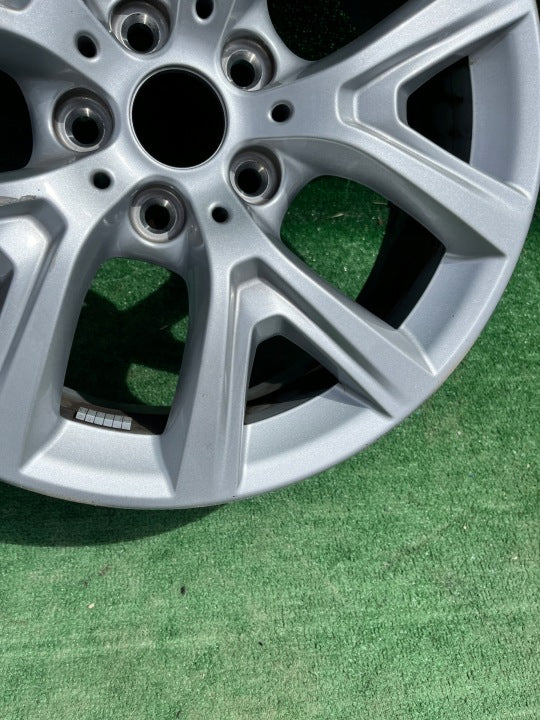 1x Alufelge 17 Zoll 6.5" 5x120 39ET Glanz Silber 6856076 BMW X1 F48 Rim Wheel FEL4286732307po