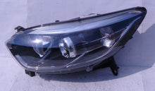 Load image into Gallery viewer, Frontscheinwerfer Renault Captur I 260603859R Links Scheinwerfer Headlight