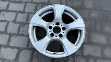 Laden Sie das Bild in den Galerie-Viewer, 1x Alufelge 17 Zoll 8.0" 5x120 34ET Glanz Silber 6770239 BMW Rim Wheel FEL8465438945hw