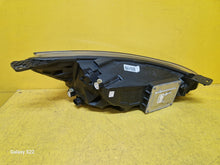 Laden Sie das Bild in den Galerie-Viewer, Frontscheinwerfer Ford Focus JX7B-13E017-AJ Links Scheinwerfer Headlight SCH8979695735pq