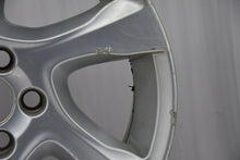 Laden Sie das Bild in den Galerie-Viewer, 1x Alufelge 17 Zoll 7.0&quot; 5x108 50ET Glanz Silber 31381859 31381674 Volvo V40