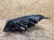 Laden Sie das Bild in den Galerie-Viewer, Frontscheinwerfer Opel Vivaro C 9847209880 Rechts Scheinwerfer Headlight SCH5674504250fk
