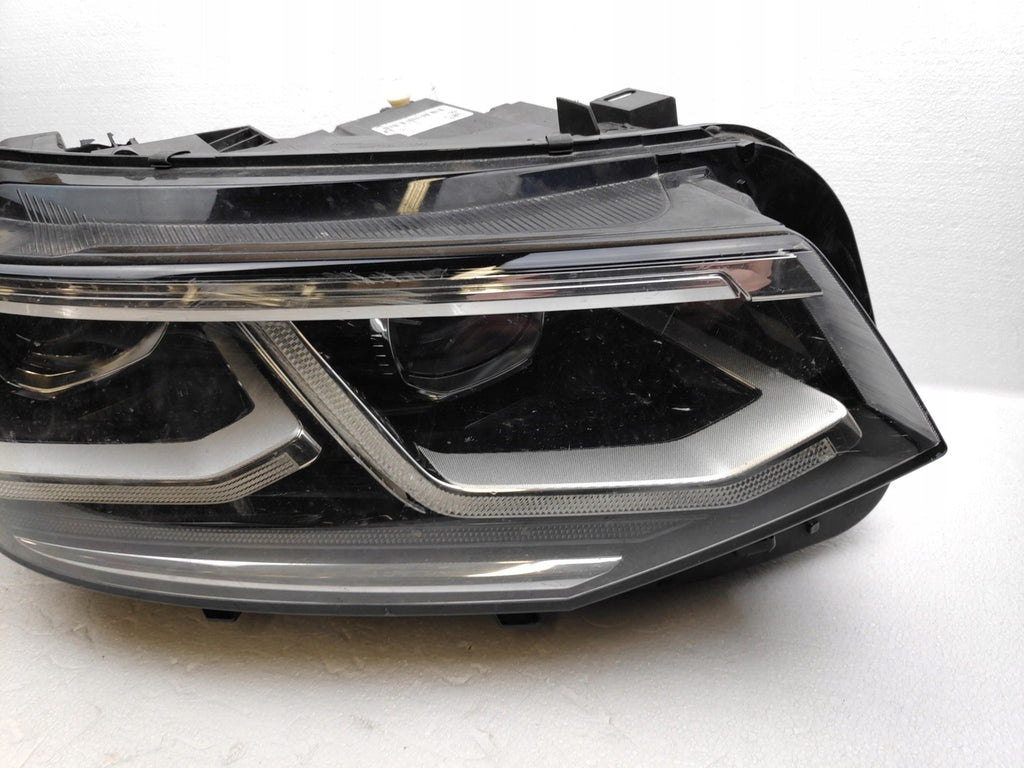 Frontscheinwerfer VW Tiguan 5NB941082G Rechts Scheinwerfer Headlight