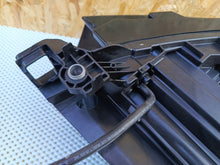 Laden Sie das Bild in den Galerie-Viewer, Frontscheinwerfer Skoda Enyaq 5LB941015A Full LED Links Scheinwerfer Headlight