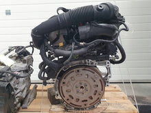 Laden Sie das Bild in den Galerie-Viewer, Motor Peugeot 5008 II 10XTA4 1.2 THP 131PS 92TKm 2018 Diesel Engine Komplett