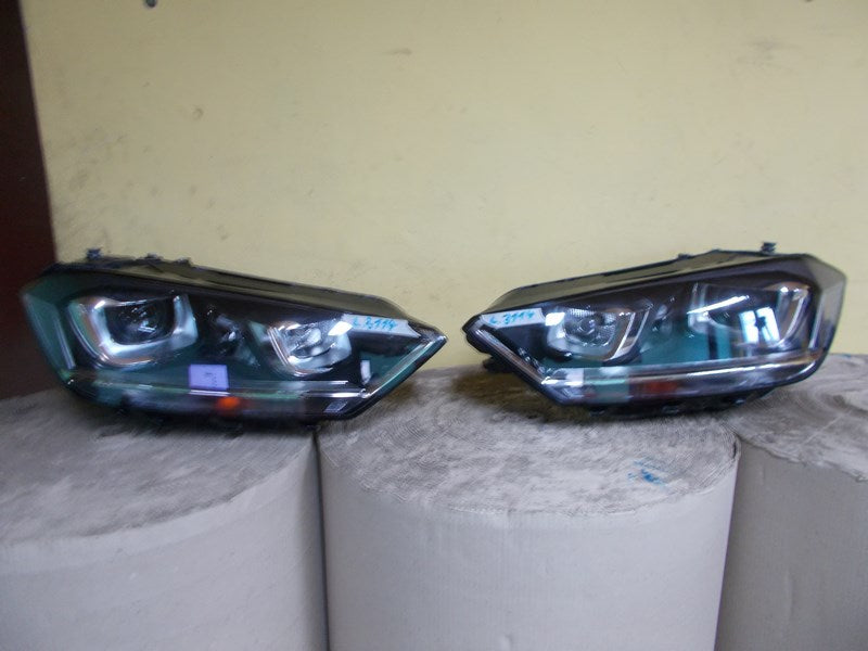 Frontscheinwerfer VW Sportsvan 517941032B Rechts Scheinwerfer Headlight