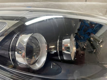 Laden Sie das Bild in den Galerie-Viewer, Frontscheinwerfer Hyundai III 92102-D7200 LED Rechts Scheinwerfer Headlight