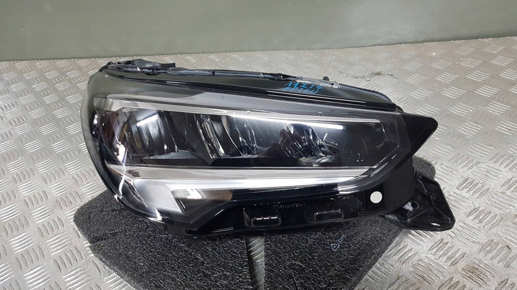 Frontscheinwerfer Opel Corsa F 354261827 Rechts Scheinwerfer Headlight SCH2174654456ln
