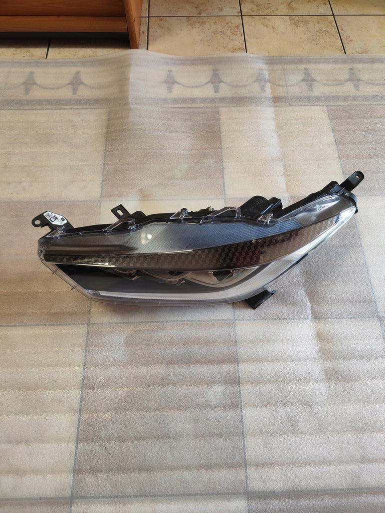 Frontscheinwerfer Toyota Yaris EUK0-8 LED Links Scheinwerfer Headlight SCH2139761572vw