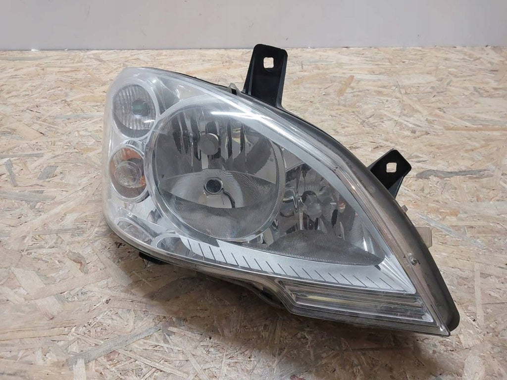 Frontscheinwerfer Mercedes-Benz Viano W639 Vito 1EG009627-02 Rechts Headlight SCH8848015442gv