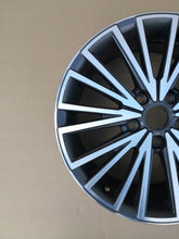 Laden Sie das Bild in den Galerie-Viewer, 1x Alufelge 17 Zoll 7.0" 5x112 49ET 5F0601025Q Mg Leon Rim Wheel FEL2550125033mb