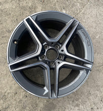 Load image into Gallery viewer, 1x Alufelge 18 Zoll 9.0" 5x112 49ET Glanz A2134016400 Mercedes-Benz Amg FEL5655199442yp