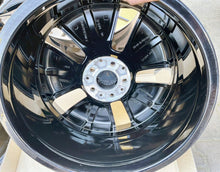 Laden Sie das Bild in den Galerie-Viewer, 4x Alufelge 19 Zoll 8.0" 5x112 34ET Glanz Schwarz A2934010100 Mercedes-Benz Eqc FEL1580841479ue