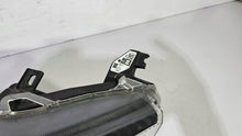 Laden Sie das Bild in den Galerie-Viewer, Frontscheinwerfer Toyota IV Yaris 214231347593 Rechts Scheinwerfer Headlight SCH5981352435gx