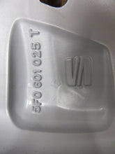 Laden Sie das Bild in den Galerie-Viewer, 1x Alufelge 17 Zoll 7.0&quot; 5x112 5F0601025T Seat Leon Rim Wheel