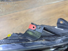 Load image into Gallery viewer, Frontscheinwerfer Opel Meriva B 13253636 Rechts Scheinwerfer Headlight SCH3393503900mg