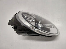 Laden Sie das Bild in den Galerie-Viewer, Frontscheinwerfer VW Beetle Rechts Scheinwerfer Headlight SCH1421345181qd