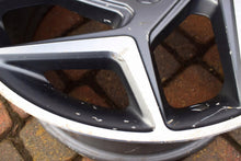 Laden Sie das Bild in den Galerie-Viewer, 1x Alufelge 18 Zoll 7.5&quot; 4x108 42 5ET Matt Grau K1BJ-G1A Ford Fiesta Rim Wheel