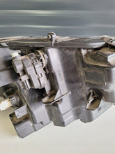 Load image into Gallery viewer, Frontscheinwerfer Toyota Yaris EUK0-8 Full LED Links Scheinwerfer Headlight SCH7877435138dv