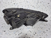 Laden Sie das Bild in den Galerie-Viewer, Frontscheinwerfer VW Scirocco 89319959 Ein Satz Scheinwerfer Headlight