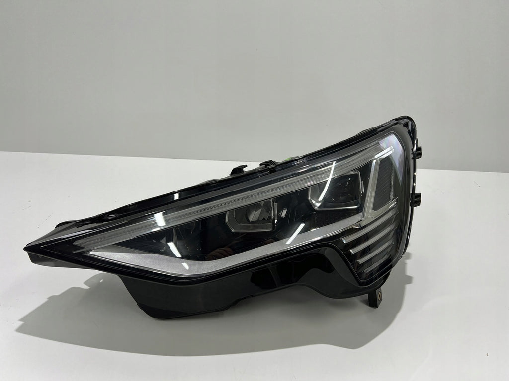 Frontscheinwerfer Audi E-Tron 4KE941039 LED Links Scheinwerfer Headlight