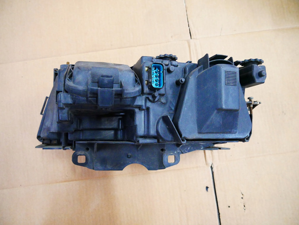 Frontscheinwerfer BMW E38 8352022 Xenon Rechts Scheinwerfer Headlight SCH3120825322rc