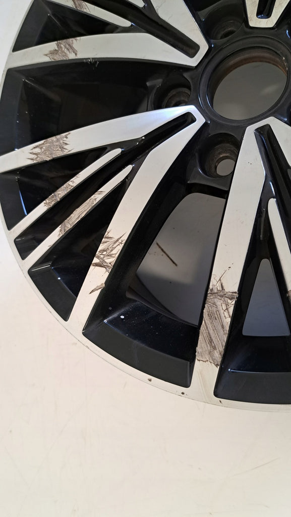 1x Alufelge 16 Zoll 6.5" 5x112 46ET Glanz Schwarz 5G0601025 VW Golf Vii