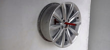Laden Sie das Bild in den Galerie-Viewer, 1x Alufelge 17 Zoll 7.0" 5x112 40ET Glanz Silber 3G0601025D VW Passat B8 FEL3110570219nb