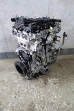 Laden Sie das Bild in den Galerie-Viewer, Motor Peugeot 308 10XVDR 1.2 THP 137TKm 2013 Benzin Engine Unkomplett MOT5596946280qw
